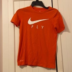 Boys size medium Nike tee